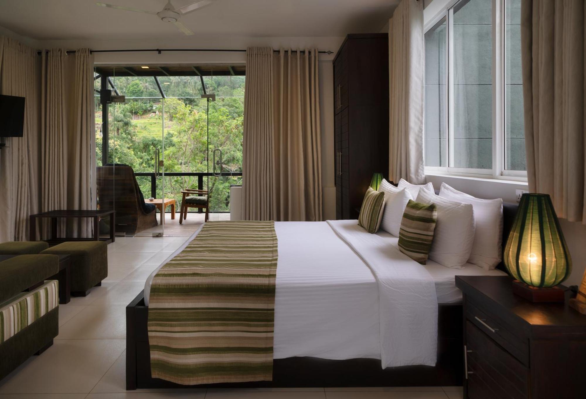 The Glenrock Wellness Nature Resort Белихул Оя Екстериор снимка