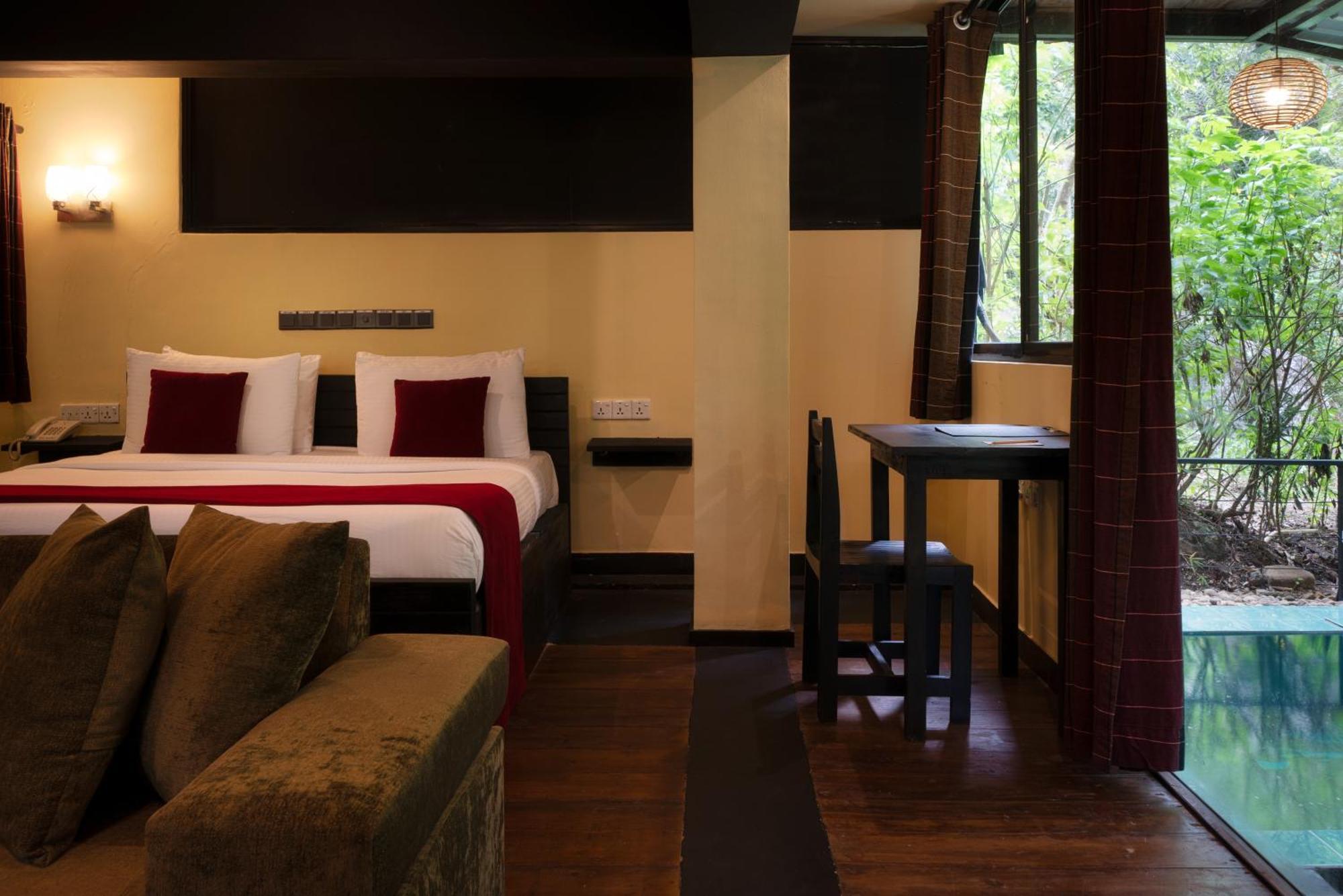 The Glenrock Wellness Nature Resort Белихул Оя Екстериор снимка