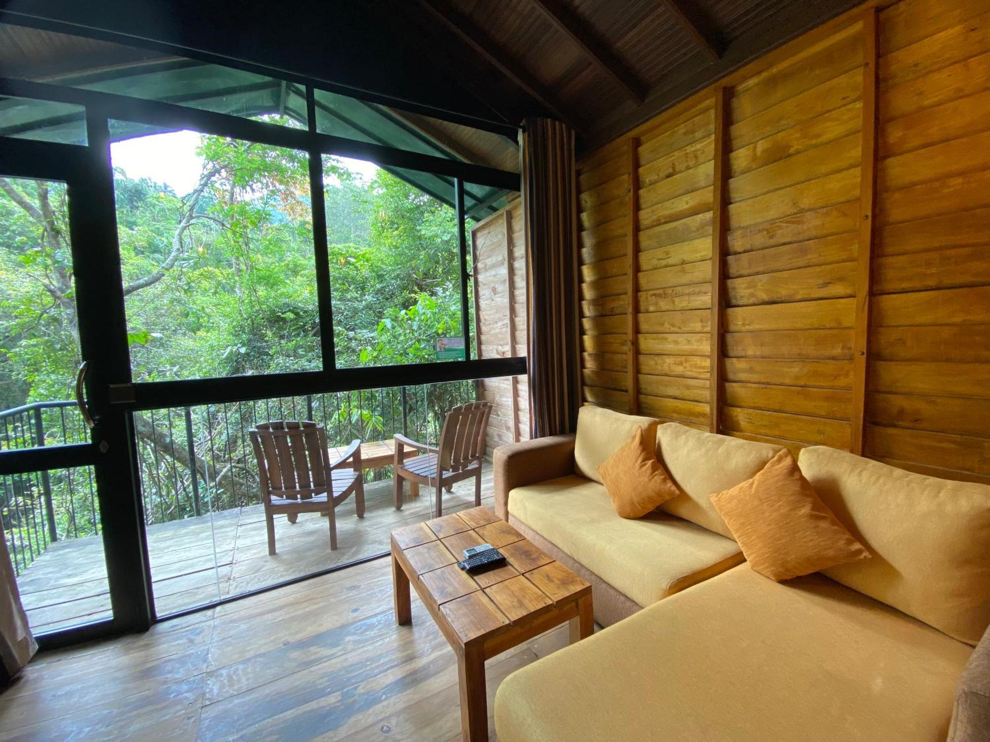 The Glenrock Wellness Nature Resort Белихул Оя Екстериор снимка